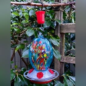 Glass Hummingbird Feeder 27oz Blown Glass Humming Bird - Roses & Ant Moat